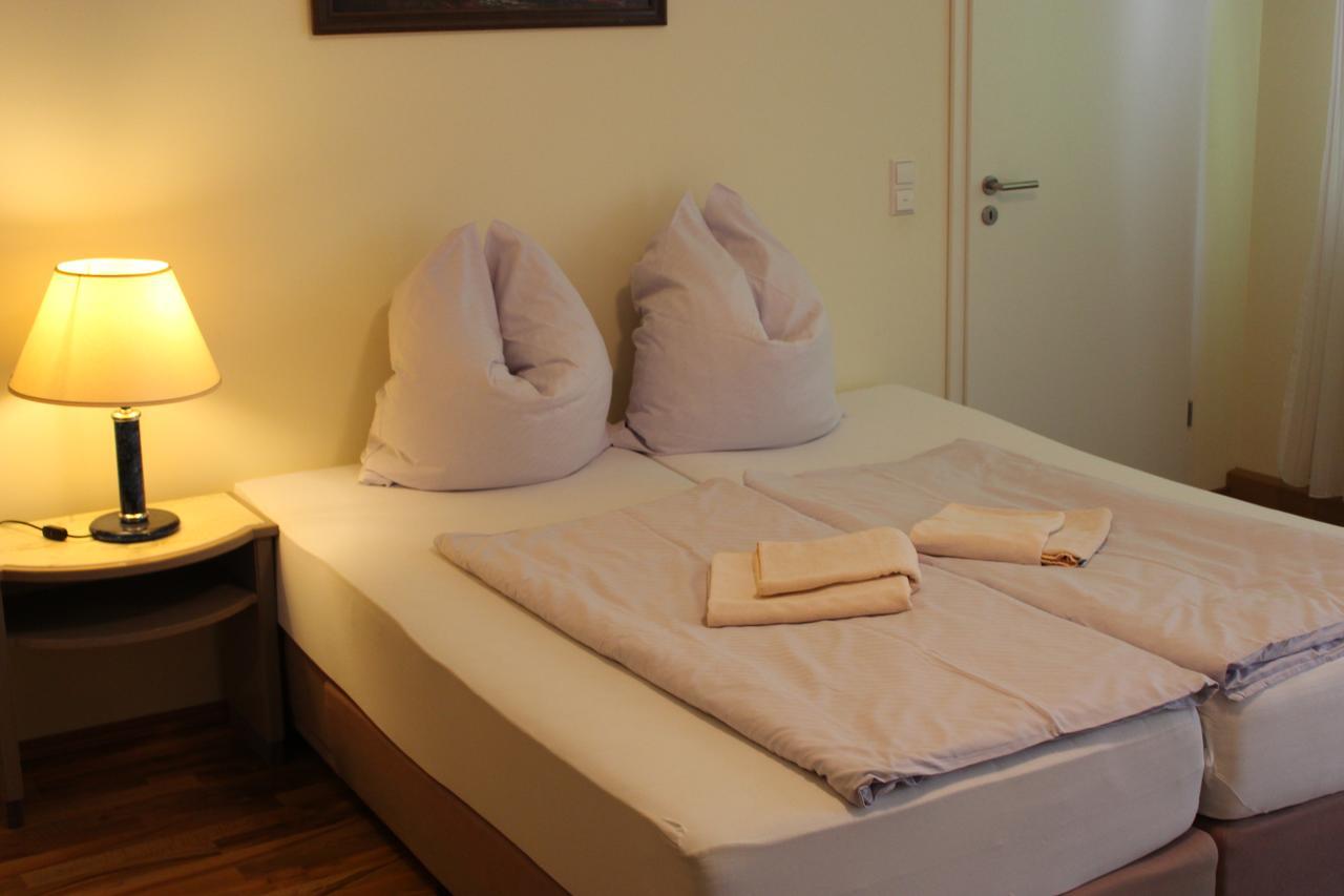 Monteurzimmer Ferienwohnungen Fritsche-Tauberbischofsheim Dittwar 外观 照片